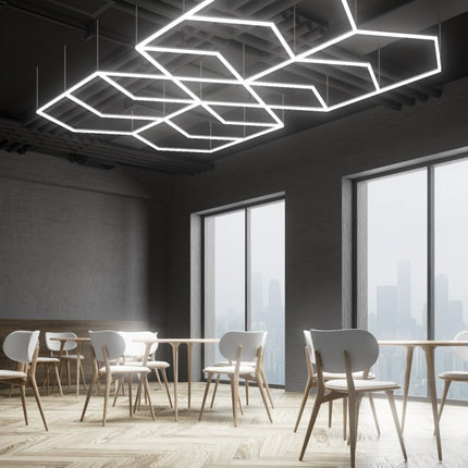 MINT LIGHTING | Polygonal Light V6.1 — ZT6116 | 15'10" × 9'2" | 362W | Geometric LED
