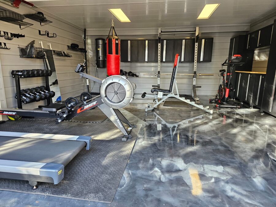 Mint Garage garage gym — equipment install